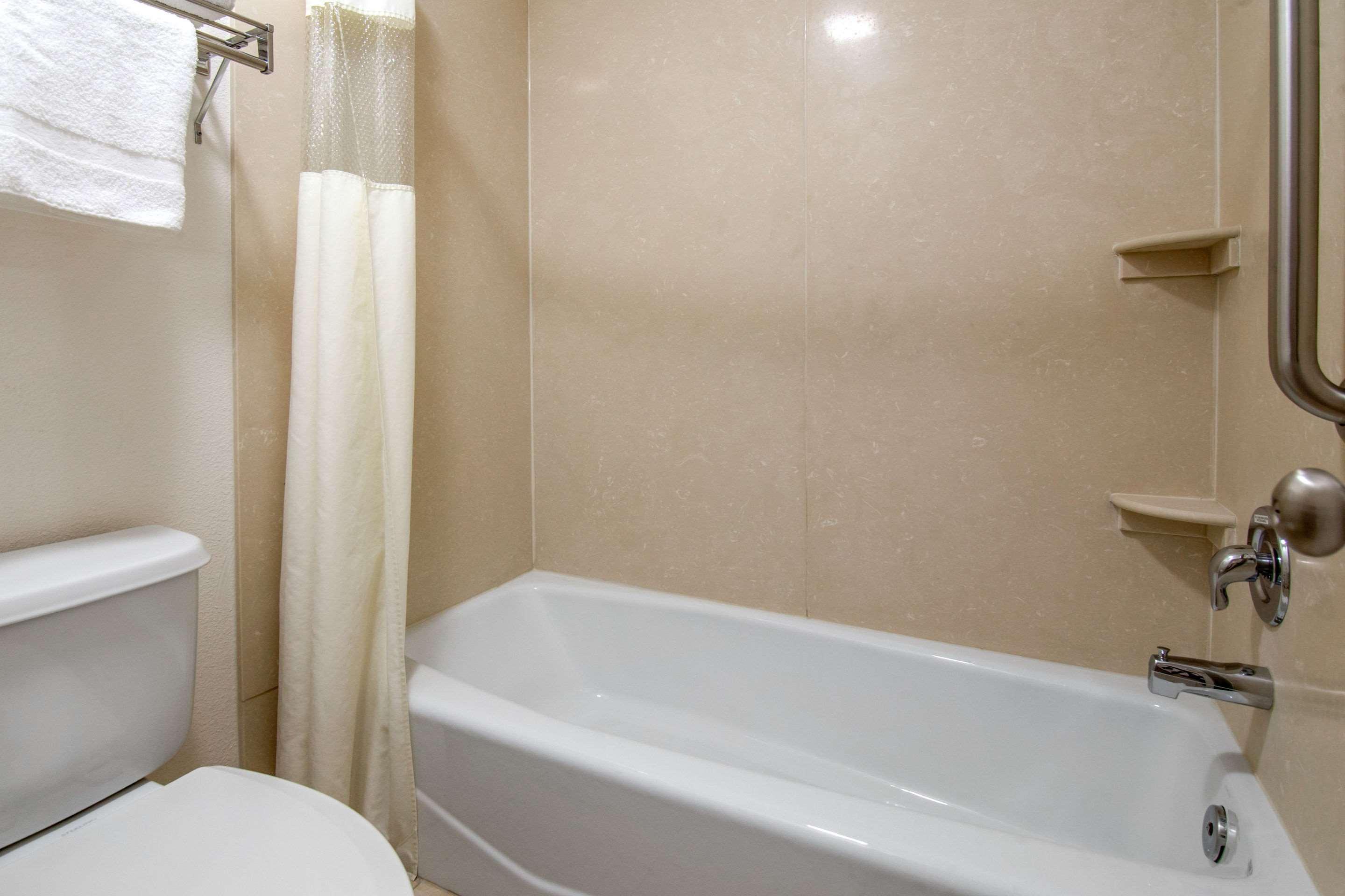 Rodeway Inn Adelanto Us 395 Luaran gambar