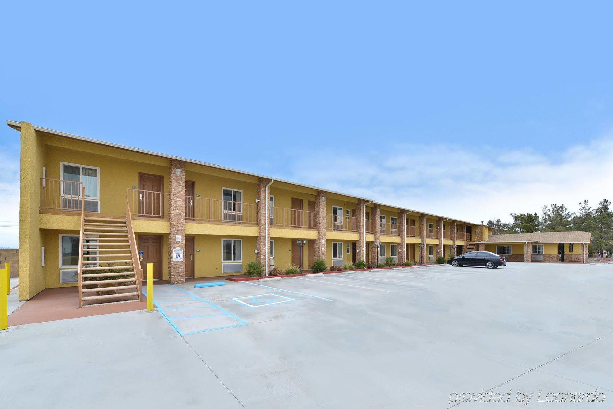 Rodeway Inn Adelanto Us 395 Luaran gambar